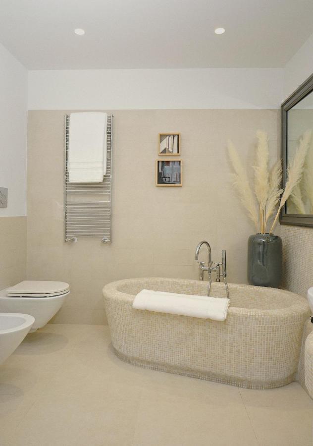 Trastevere - Colosseo Luxury House Rzym Zewnętrze zdjęcie